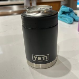 NWOT Yeti Can Colster Can Holder